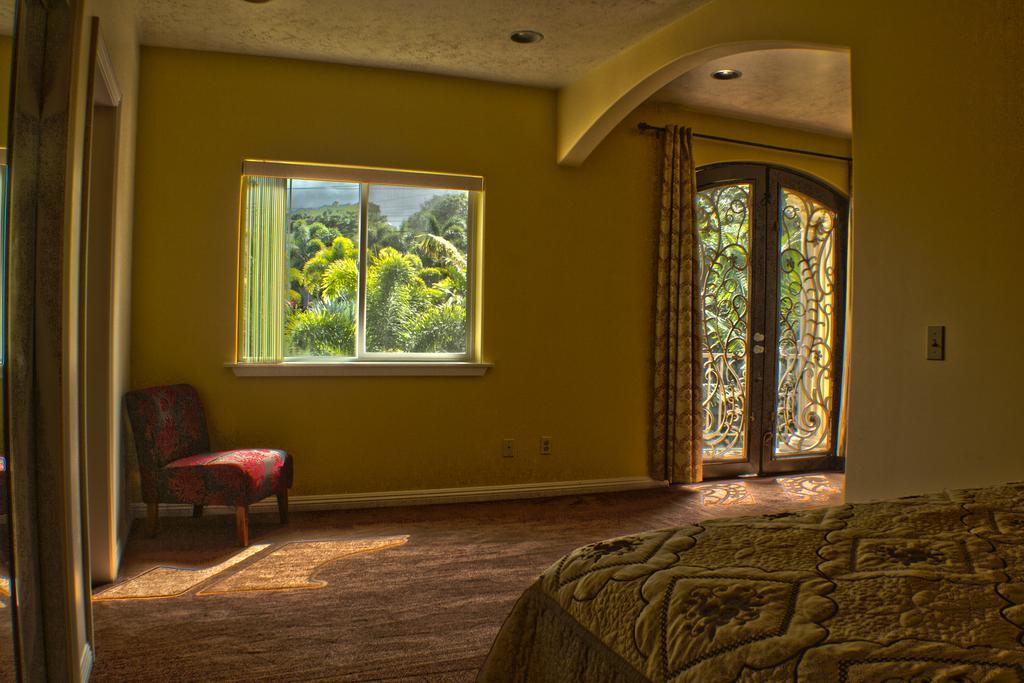 Oceanfront Vacation Rental Honomu Kültér fotó